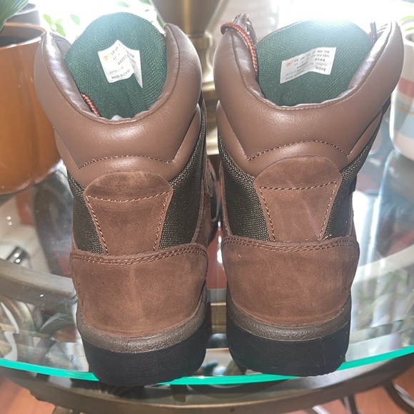 NWOT Timberland Boots - Picture 3 of 3